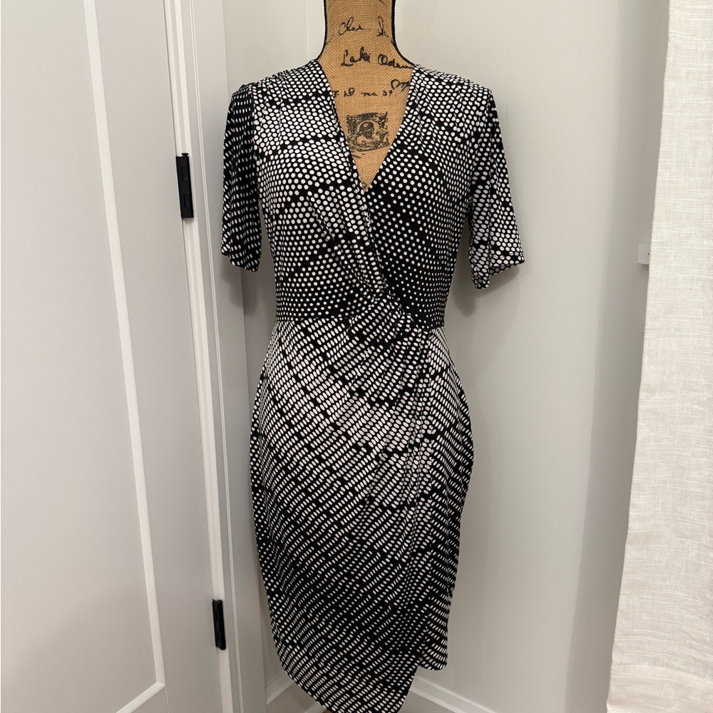 Banana Republic Black and White Geometric Midi Dress